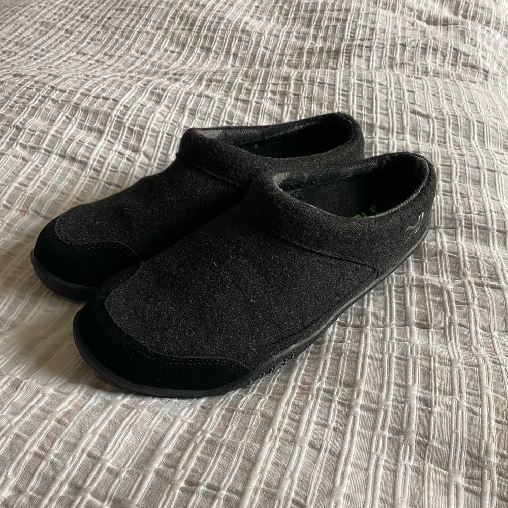 KURU Slippers